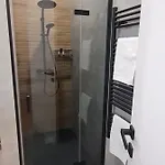 Lux 303 *