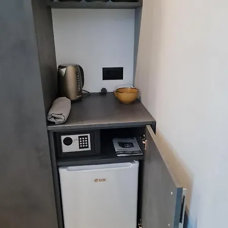 Lux 303 شقة زادار