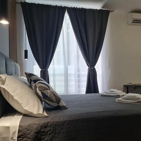 Lux 303 Apartment