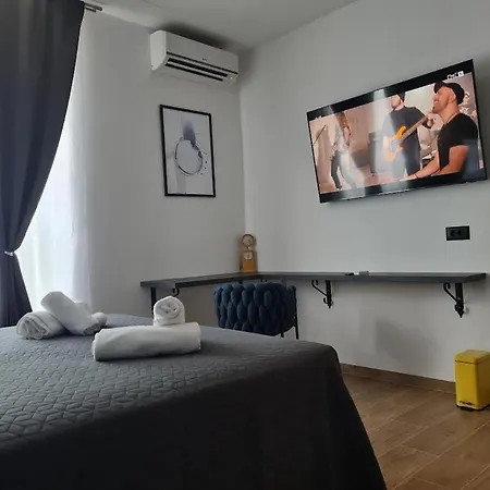 Lux 303 * Ζαντάρ