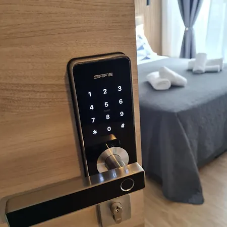 Lux 303 Ζαντάρ